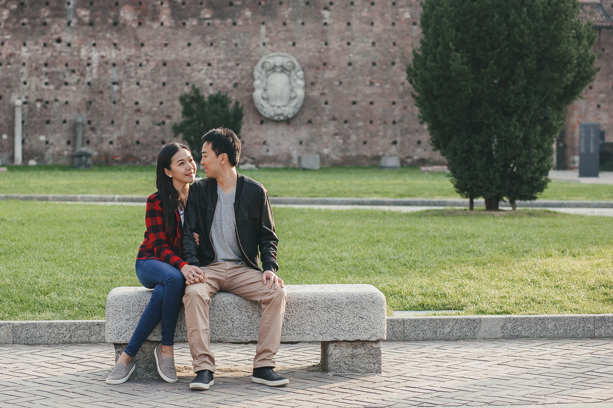 Engagement photo in Milan