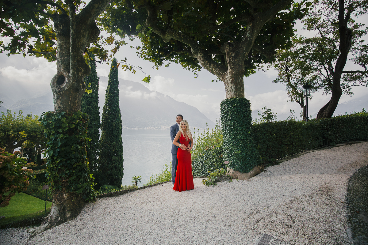 Engagement_couple_Lake_Como