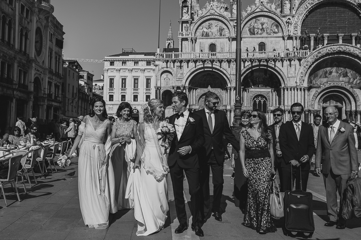 Intimate wedding in venice