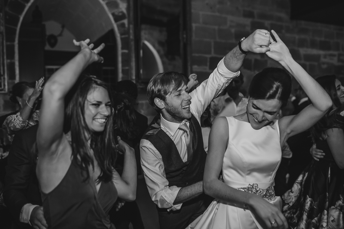 wedding in scotland - Borthwick Castle