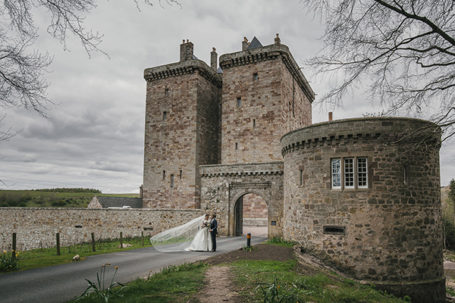 wedding in scotland - Borthwick Castle