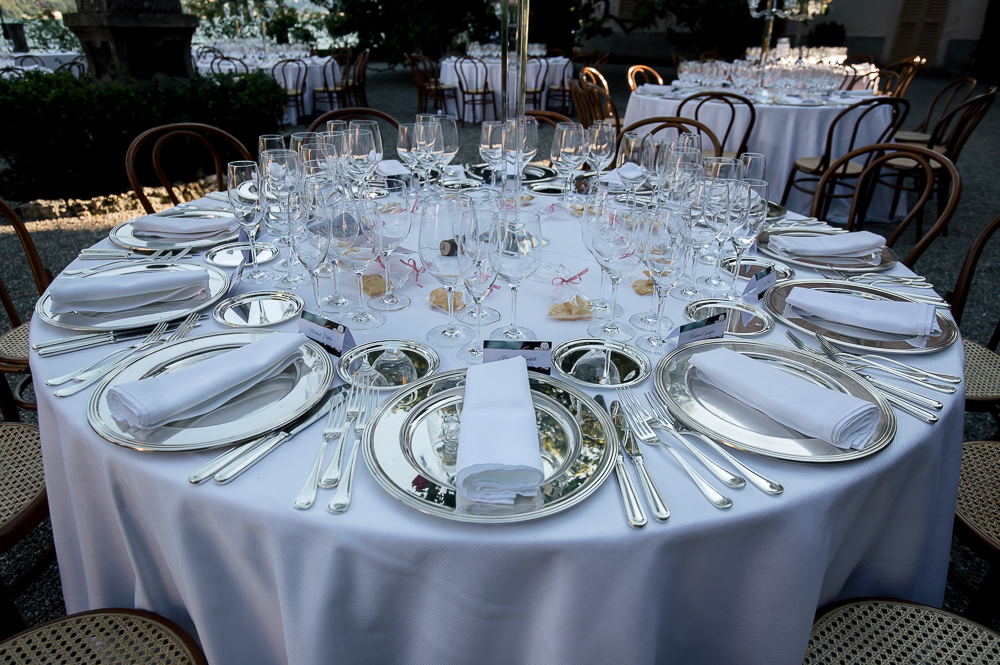 lake como wedding photographer boat